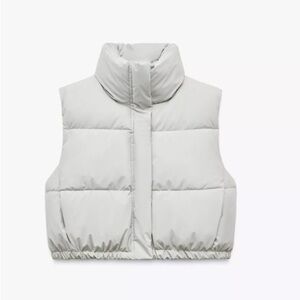NWOT Zara CROPPED RUBBERIZED PUFFER
VEST - size Small - light gray